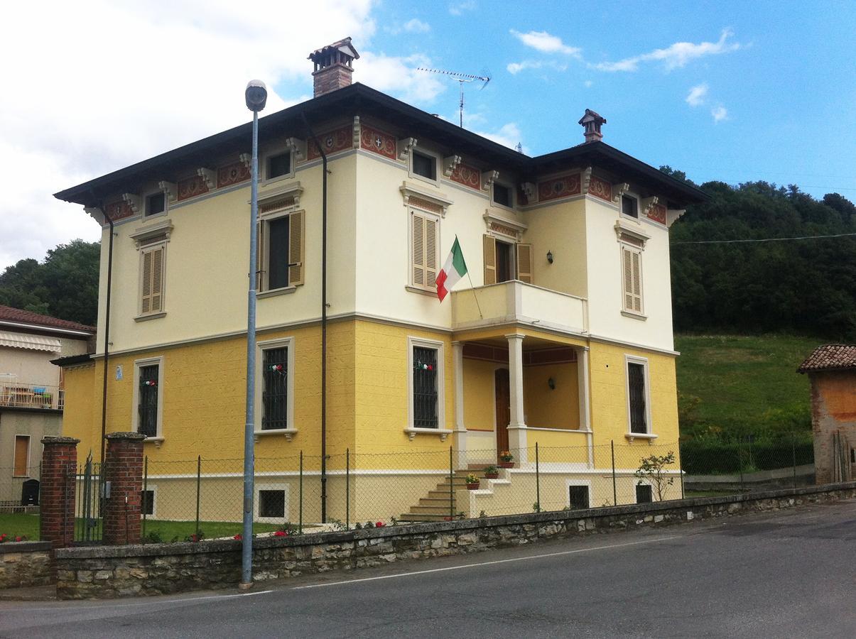Villa Dircea CastellʼArquato Exterior foto