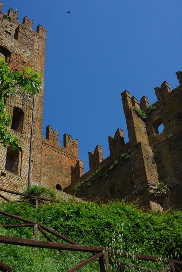 Villa Dircea CastellʼArquato Exterior foto
